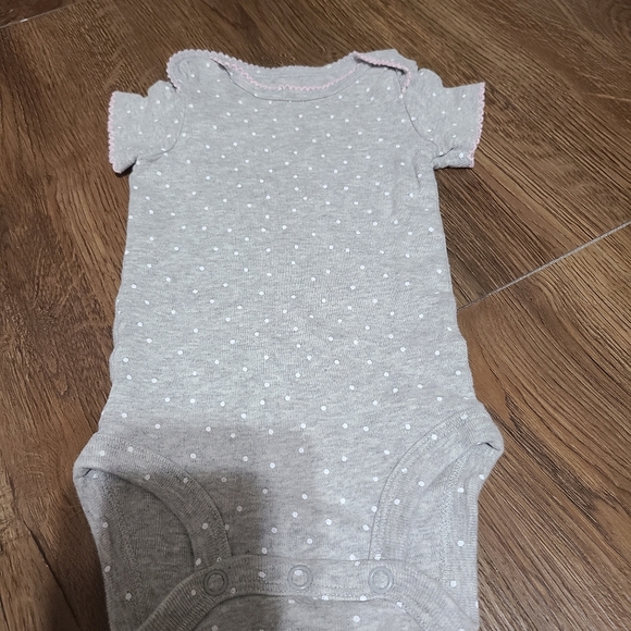 Set of 3 Onesies - Picture 4 of 4